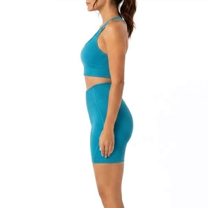 Conjunto Deportivo Moderno de Dos Piezas para Mujer, con Diseño Acanalado sin Costuras, Material Elástico y Cómodo - Product Image 3