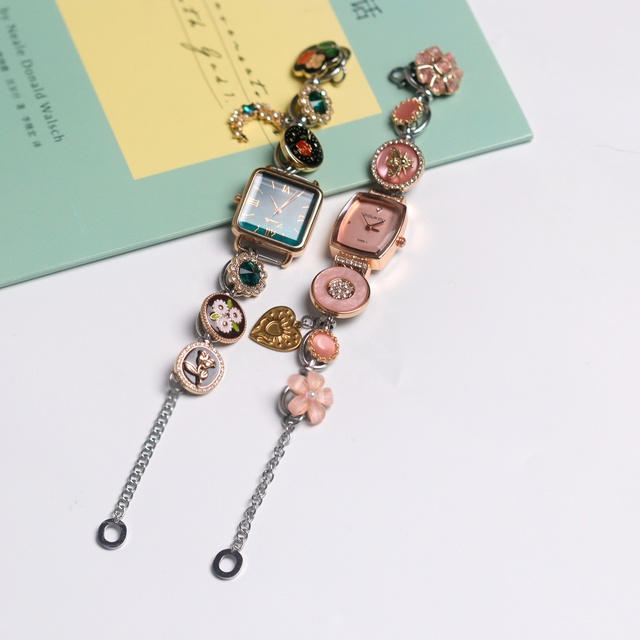 Retro Unique Custom Bracelet Quartz Watch for Women Rose Gold Enamel Floral Crystal Adjustable Chain Analog Dial Elegant Jewelry
