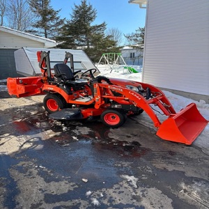 รถแทรกเตอร์ขนาดเล็ก Kubota BX2680 ขับเคลื่อน 4 ล้อ  กำลังยกสูง ระบบส่งกำลังราบรื่น และประสิทธิภาพการทำงานที่เชื่อถือได้ - Product Image 2
