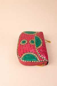 Sacs fourre-tout promotionnels personnalisés en métal et mosaïque brodés à la main, forme personnalisée, rouge, vert, or - Product Image 3