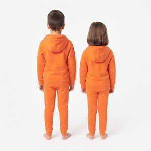 Conjunto Deportivo de Otoño-Primavera para Niños, Sudadera con Media Cremallera y Pantalones Jogger Color Naranja Sólido, Conjunto Casual de Dos Piezas con Capucha - Product Image 2
