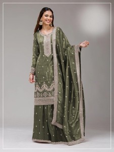 Salwar Kameez Moderno Semi-Cosido Gold Crush con Bordado y Lentejuelas para Bodas y Diwali - Product Image 2