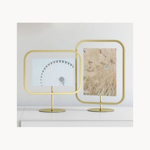 Marco de Fotos Metálico Hecho a Mano, Decoración Moderna para el Hogar, Personalizable, Nuevo, Elegante Marco para Exhibir Fotos - Product Image 3