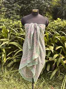 Pareos de Playa con Estampado Floral, Precio Económico al por Mayor, 100% Algodón, Pareos Estampados de Indonesia Bali - Product Image 2