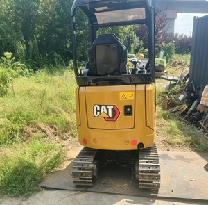 Mini-excavatrice Cat 301.7 NOUVEAU modèle, 1700 kg, excavatrice sur chenilles compacte pour usage domestique, certifiée CE. - Product Image 2
