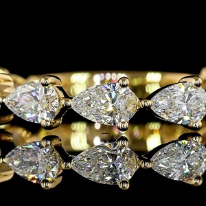 Bague d'éternité vintage en or massif 18 carats avec diamant taille poire 1,25 carat certifié IGI, style East West, pour mariage, en forme de goutte horizontale - Product Image 3