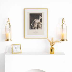 Juego de Apliques de Pared de Lujo con Velas de Cristal y Latón, Diseño Elegante de Metal Curvo, Portavelas Cerrado, Brillo Cálido, Decoración Premium para el Hogar - Product Image 3