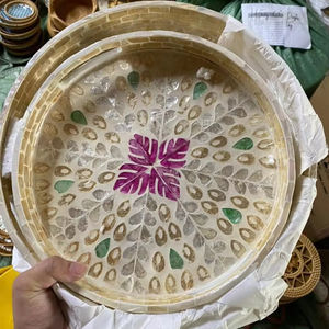 Best seller Plateaux Rotin Rond Avec Poignées Bois et Fond par Nacre - Product Image 6