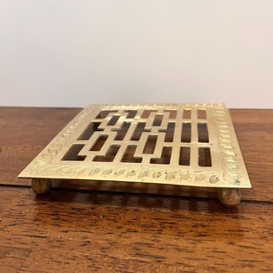 Rectangular Brass <b>Trivet</b> With Traditional Chinese Design Heat Resistant Table Mat For <b>Kitchen</b> Or Dining Use - Product Image 4
