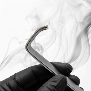 Fabriqué en acier inoxydable chirurgical de haute qualité pour une durabilité exceptionnelle et une résistance à la corrosion. - Product Image 6