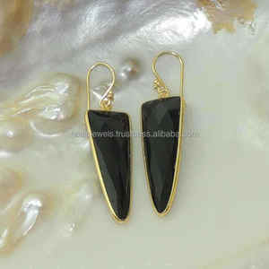 Pendientes de Plata de Ley 925 con Baño de Oro y Ónix Negro en Forma de Trillón de 12x36 mm, Corte Facetado, Joyería Boho Moderna para Mujer, Regalo - Product Image 2