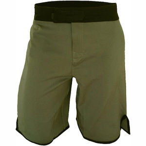 Shorts MMA pour homme, rouge et noir, coupe classique, anti-transpiration, vêtements de sport pour adulte. - Product Image 3