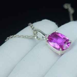 จี้แซฟไฟร์สีชมพูสุดพิเศษ เงินแท้ 925 สไตล์วินเทจ ทำมือ สร้อยคอ ของขวัญประจำเดือนเกิดกันยายน - Product Image 3
