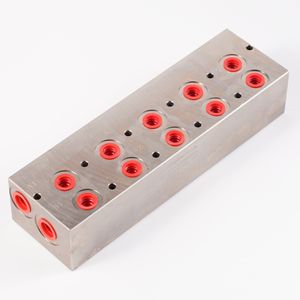 Надежный роторный коллектор из алюминия с ЧПУ для гидравлических клапанов высокого давления - Product Image 2