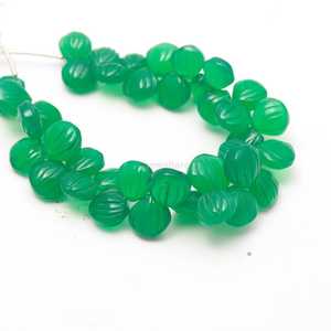 Cuentas de ónix verde natural talladas en forma de concha de 9-10 mm, cuentas de piedras preciosas talladas a mano con orificio lateral, cuentas sueltas de ónix verde para la fabricación de joyería. - Product Image 3
