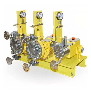 Nouvelle pompe doseuse à membrane LMI haute pression pour liquides acides et huiles, série Milton Roy MILROYAL, en acier inoxydable, avec boîte de vitesses, garantie 1 an - Product Image 1