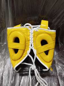 Casque de boxe professionnel Fly Knight X avec barre de protection des joues personnalisée, en cuir premium, fermeture à lacets réglable, unisexe - Product Image 6