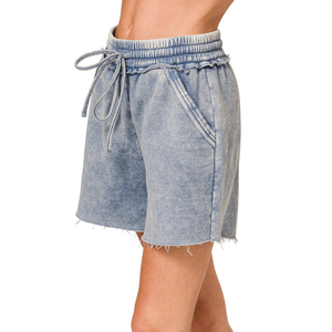 Nouveauté : Short femme sur mesure délavé à l'acide, de qualité supérieure, séchage rapide et respirant - Product Image 4