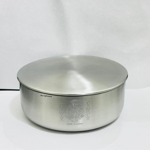 Custom Logo Silver Metal <b>Candle</b> Jar With Ring Handle Lid Brushed Stainless Steel Scented <b>Candle</b> Vessel With Premium Velvet <b>Gift</b> - Product Image 3