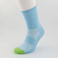 Chaussettes d'hiver décontractées 100 % respirantes, longueur mi-mollet, best-seller, fabriquées par un fabricant de renom, chaussettes pour hommes tricotées pour un usage quotidien