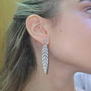 ต่างหูห่วงแบบห้อยประดับเพชรทรงกลมเจียระไนแบบปาเว่ ทองคำแท้ 14K 18K เพชรเลี้ยงในห้องปฏิบัติการ ดีไซน์ขนนก หรูหรา สำหรับงานแต่งงาน เครื่องประดับคุณภาพสูง ราคาโรงงาน - Product Image 2