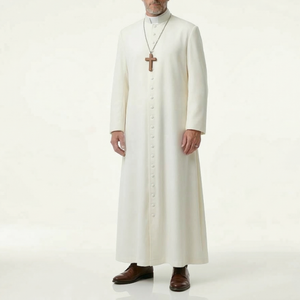 Robe de Prêtre de Haute Qualité, Vêtement Liturgique Personnalisé Brodé, Respirant et Confortable pour le Clergé - Product Image 1