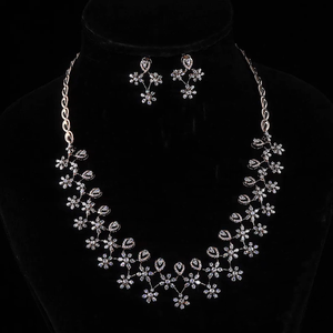 Ensemble collier et boucles d'oreilles floraux en diamant de laboratoire certifié IGI de luxe, plaqué rhodium, en argent, pour femme, cadeau de mariage ou de fête - Product Image 1