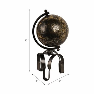 Globe en métal noir avec carte gravée en or, décoration de table style mid-century modern pour la maison ou le bureau - Product Image 4