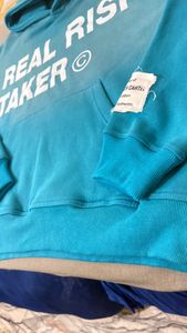 Hoodie streetwear de qualité supérieure pour l'hiver, effet délavé au soleil, 100% coton, impression DTF personnalisée - Product Image 3