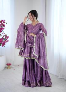 Ensemble de tenue de soirée de luxe avec manches longues, broderies miroir artisanales et sharara assorti pour la distribution en gros - Product Image 2