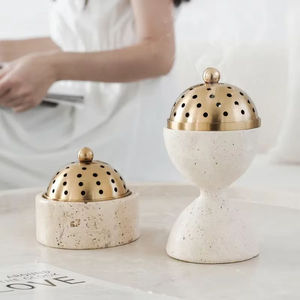 Diffuseur de bougies en pierre calcaire beige minimaliste moderne – Brûleur de parfum à bougie chauffe-plat avec insert en laiton doré - Product Image 3