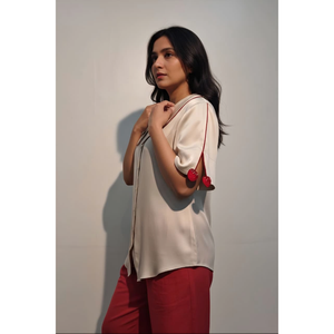 Chemise élégante décontractée pour femmes Ma Cherie Biege Giza Satin, vêtements de mode féminine haut de gamme pour tous les jours, fabricant OEM - Product Image 2