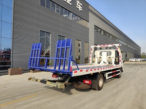 Camion <span class=keywords><strong>de</strong></span> dépannage à plateau plat Foton Aumark S3 4x2, moteur Cummins 156 CV, un pour deux, pour le sauvetage et le remorquage - Product Image 4
