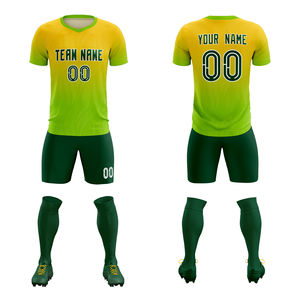 Uniformes de Fútbol Personalizados para Adultos, Transpirables, de Secado Rápido, Cuello Redondo, Manga Corta, con Estampado por Transferencia de Calor, Conjuntos de Camiseta y Pantalones Cortos 100% - Product Image 1