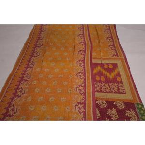 Couverture Kantha indienne vintage en coton fleuri, faite à la main, réversible, style bohème, pour lit ou décoration - Product Image 3