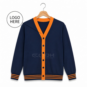 เสื้อสเวตเตอร์ถักแขนยาวทรงหลวมพร้อมโลโก้ Cosh International Custom สำหรับกลุ่มพี่น้องนักเรียนหญิง  คาร์ดิแกนสำหรับกลุ่มพี่น้องนักเรียนหญิง เสื้อคลุม - Product Image 1