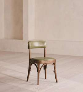 Chaise de salle à manger moderne minimaliste en teck clair avec siège en cuir rembourré, mobilier de salle à manger de luxe pour appartement - Product Image 1