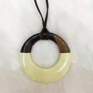 Colgante de Cuerno Hecho a Mano Personalizado con Estilo de Vida Saludable 2026 para Mujer, Joyería de Moda en Oferta, Casual/Deportivo, Aniversario - Product Image 6