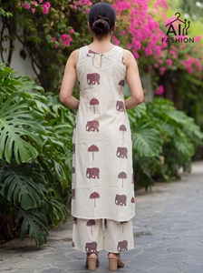 Kurti en coton beige pour femme, imprimé éléphant, coupe ample, longueur cheville, style décontracté, Inde Pakistan, toutes saisons - Product Image 3