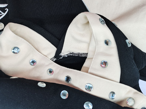 Sudadera con capucha de algodón French Terry para hombre, personalizable, con cremallera, lavado ácido, bordado, apliques, parches y pedrería - Product Image 4