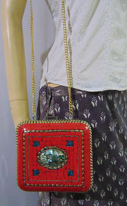 Sac à main en mosaïque de pierre rouge fait main Lowellcraft.com pour mariages et soirées, motif en résine et laiton BRC06138 - Product Image 5