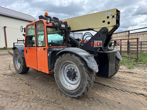2015 G6-42A Telehandler Only 2631 Hours Enclosed Cab High Performance Lifting Machine - Product Image 3