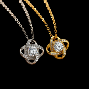 Nuevo Colgante Solitario Geométrico con Diamantes Engastados en Plata 925 con Baño de Rodio, Corte Brillante Redondo, Clásico para Mujer - Product Image 3