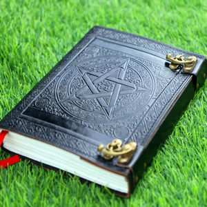 Diarios de viaje vintage 100% de cuero genuino, cuaderno hecho a mano de cuero genuino con diario de cuero para hombre y mujer unisex. - Product Image 1