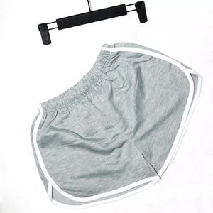 2022 Wholesale <b>Men</b> Solid Casual Gym Workout Mesh <b>Shorts</b> Custom <b>5</b> <b>Inch</b> <b>Inseam</b> Quick Dry Breathable Custom Logo <b>Shorts</b> - Product Image 3