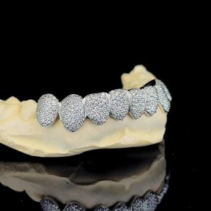 Grillz dentaire Hip Hop personnalisé en argent 925, serti de diamants Moissanite, bijoux dentaires en argent, meilleur prix - Product Image 5
