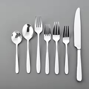 Ensemble de couverts en métal finition or de qualité supérieure pour la maison, la cuisine, le restaurant et la décoration de banquet - Product Image 3
