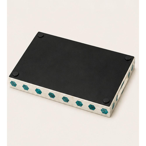 Plateau de service rectangulaire artisanal de luxe en mosaïque géométrique incrusté de nacre, écologique, avec poignées, pour mariage et décoration intérieure - Product Image 3