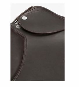 Silla de montar ecuestre inglesa de cuero personalizada para producción de marcas privadas y sillas de montar personalizadas por proveedor a precio de oferta. - Product Image 3