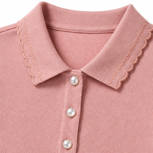 Polo de golf en piqué pour femmes |   Boutons en perles et col brodé festonné, haut décontracté en maille à manches courtes longueur hanches, coupe ajustée - Product Image 4